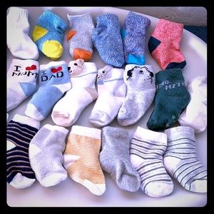 Lot of 40 pairs of baby Socks